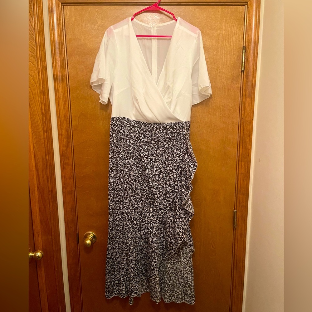 👗 NEW! • SHEINCURVE • Flower Flowy Dress | 2XL